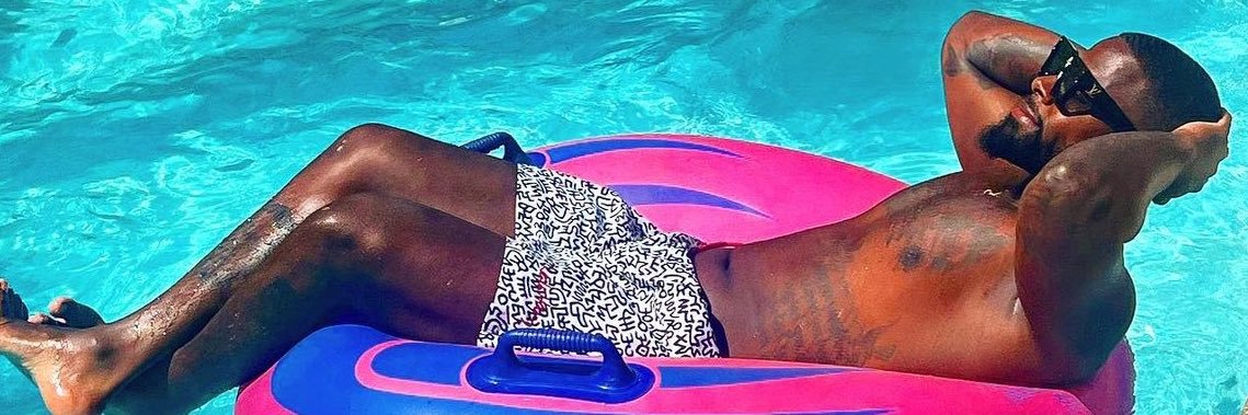 SheBeLike_Zuri's profile banner image