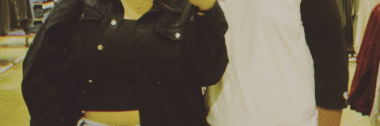 _puteriroselin's profile banner image