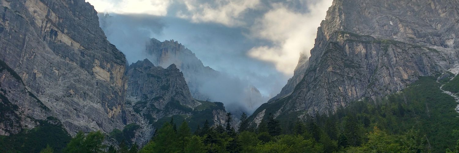 CoLuGames's profile banner image