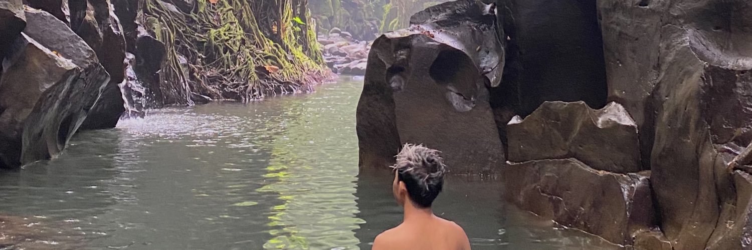 ronaldamn_'s profile banner image