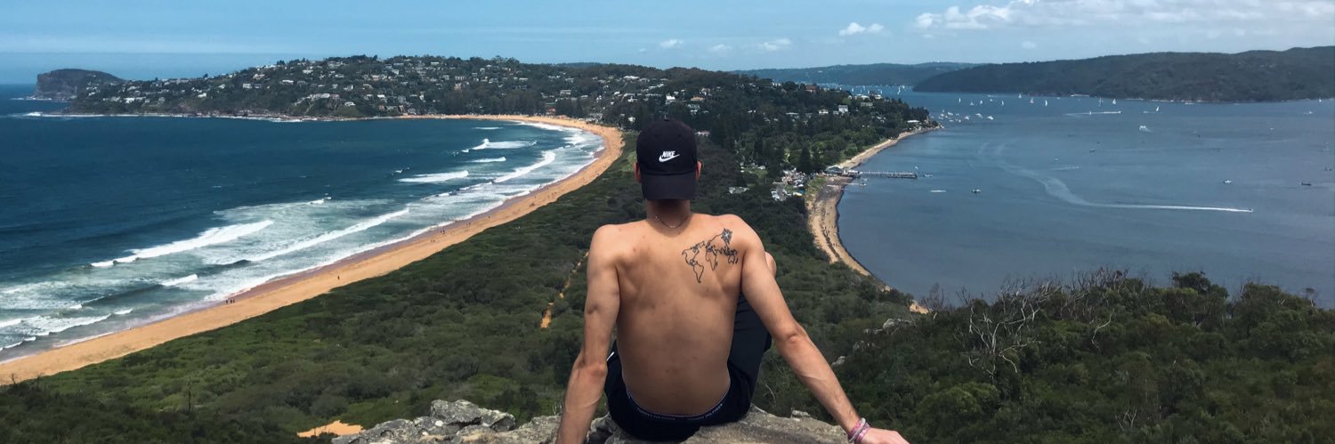 adridelhoyo's profile banner image