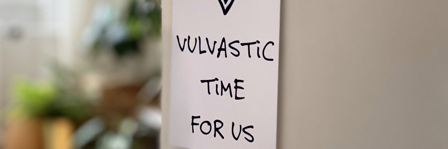vulvinchen's profile banner image