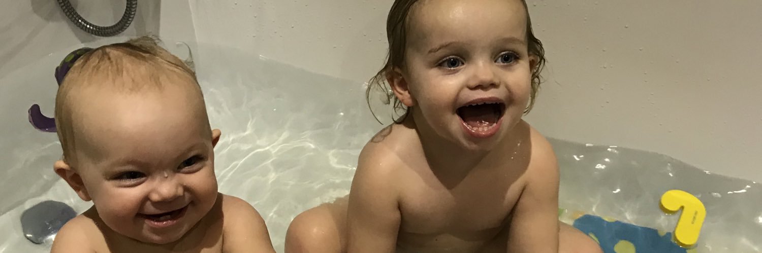 dezzlypants's profile banner image