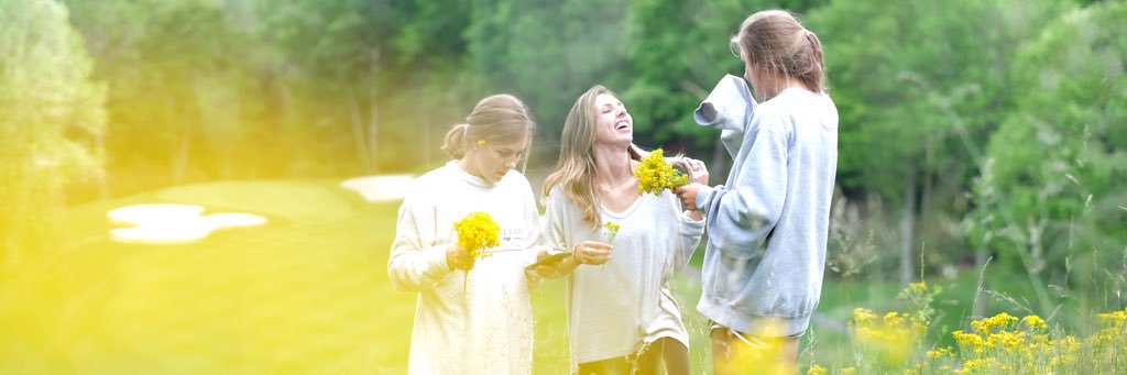 carolinekeim's profile banner image