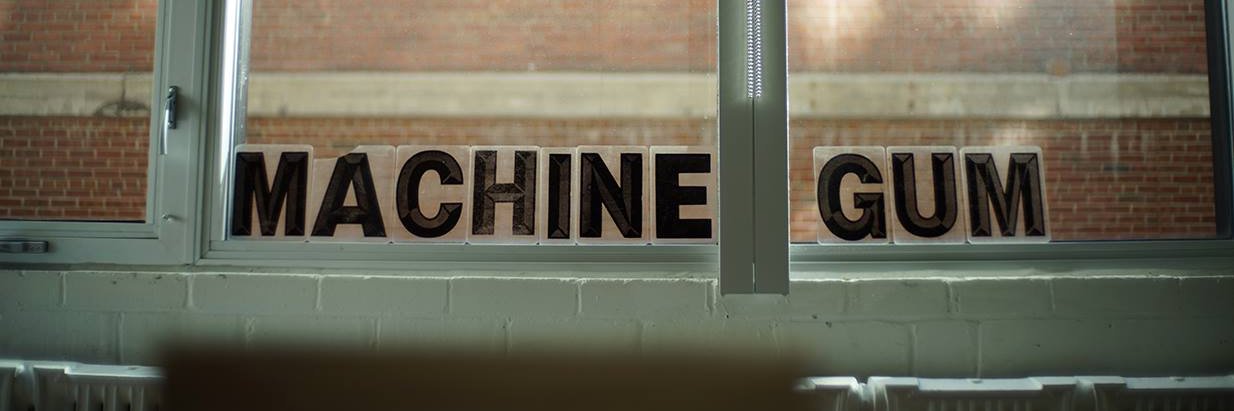 machine gum banner