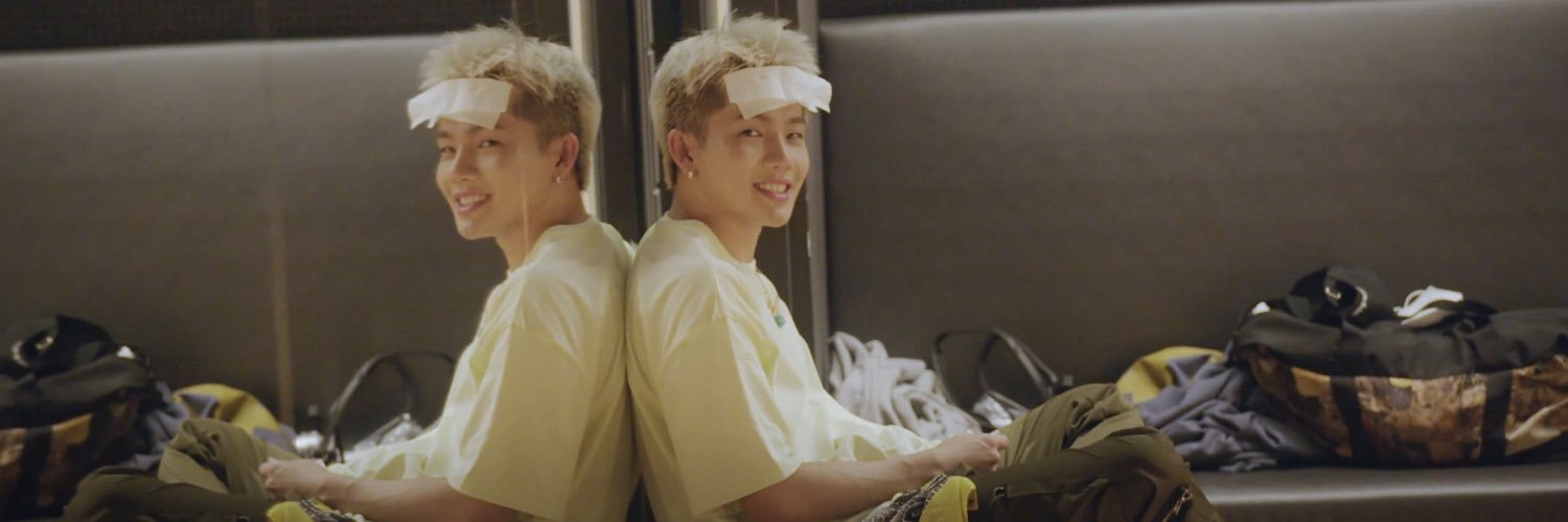chsevenchill7's profile banner image