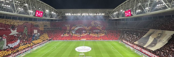 omerk325's profile banner image