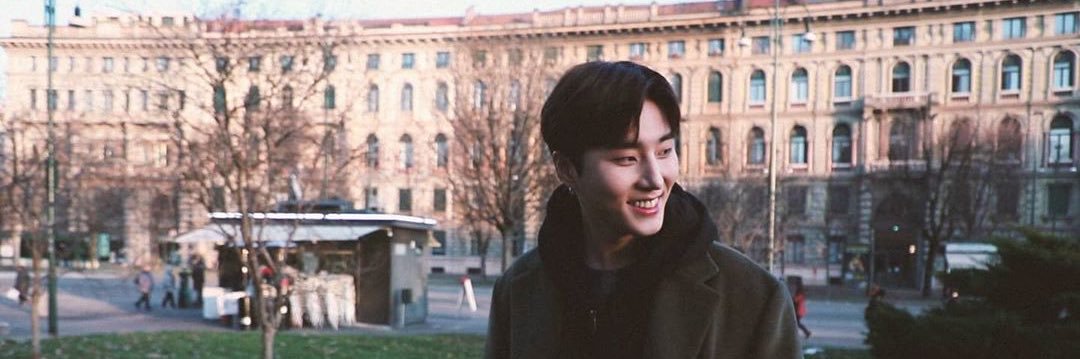 chlisaysix's profile banner image