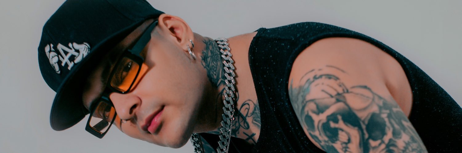 Pres ᴼᴿᴵᴳᴵᴻᴬᴸ banner
