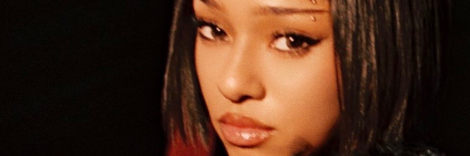 dazzleladyify's profile banner image