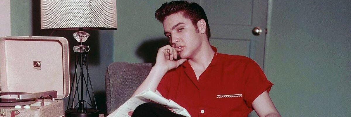 Michelleisextra's profile banner image