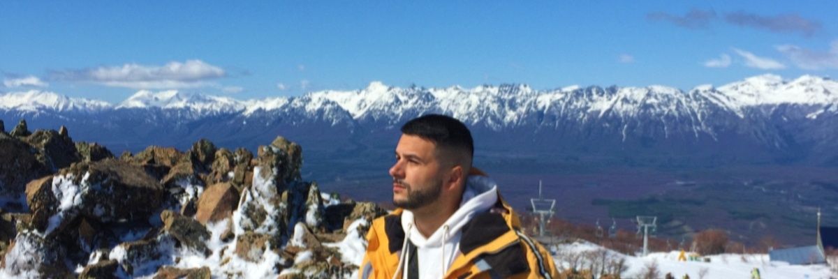 LNComplementos's profile banner image