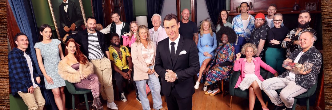 Simone Williams banner