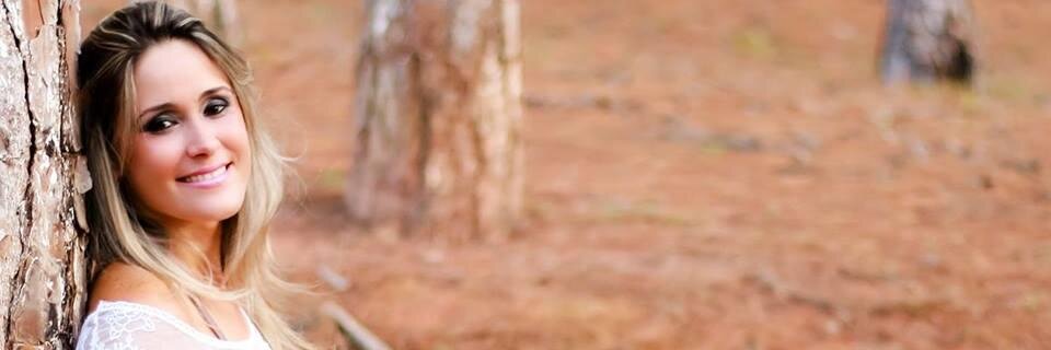 bruna_linz's profile banner image