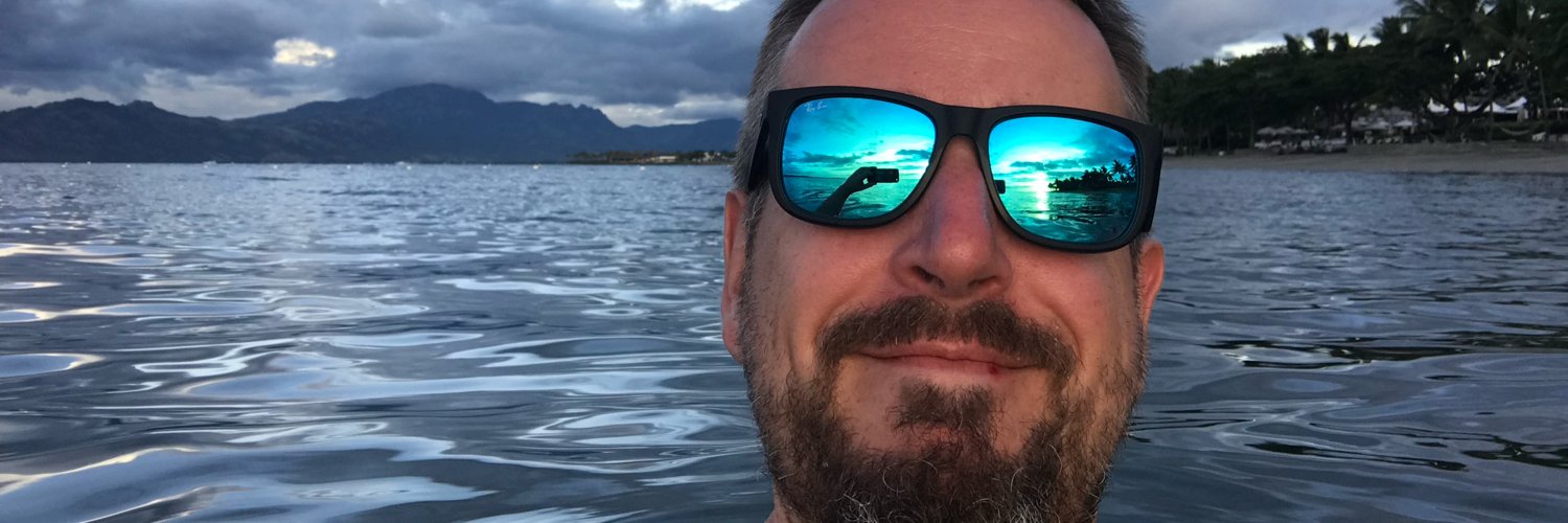 Maître Justinian banner