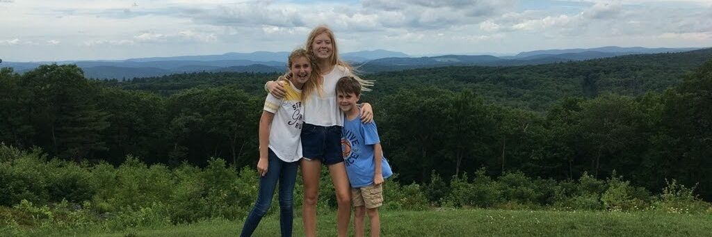 iluvDCyes's profile banner image