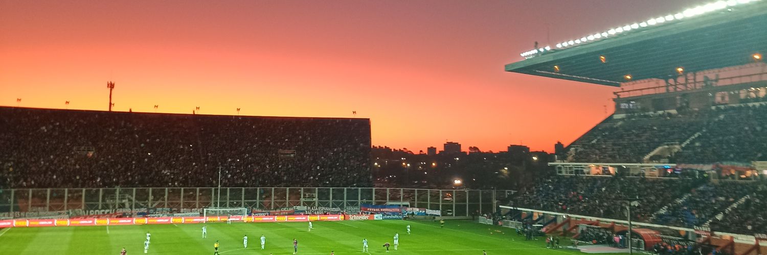aaguscasla's profile banner image