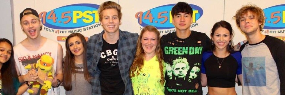 Harrys_Kitty94's profile banner image