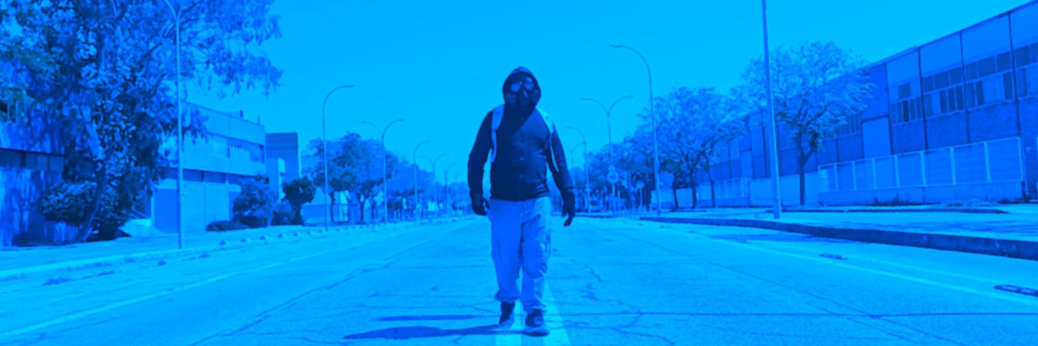 derekalvz's profile banner image