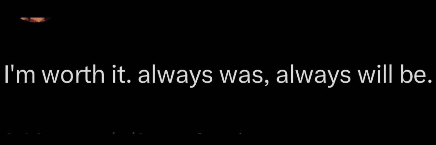 BeeLovedd's profile banner image