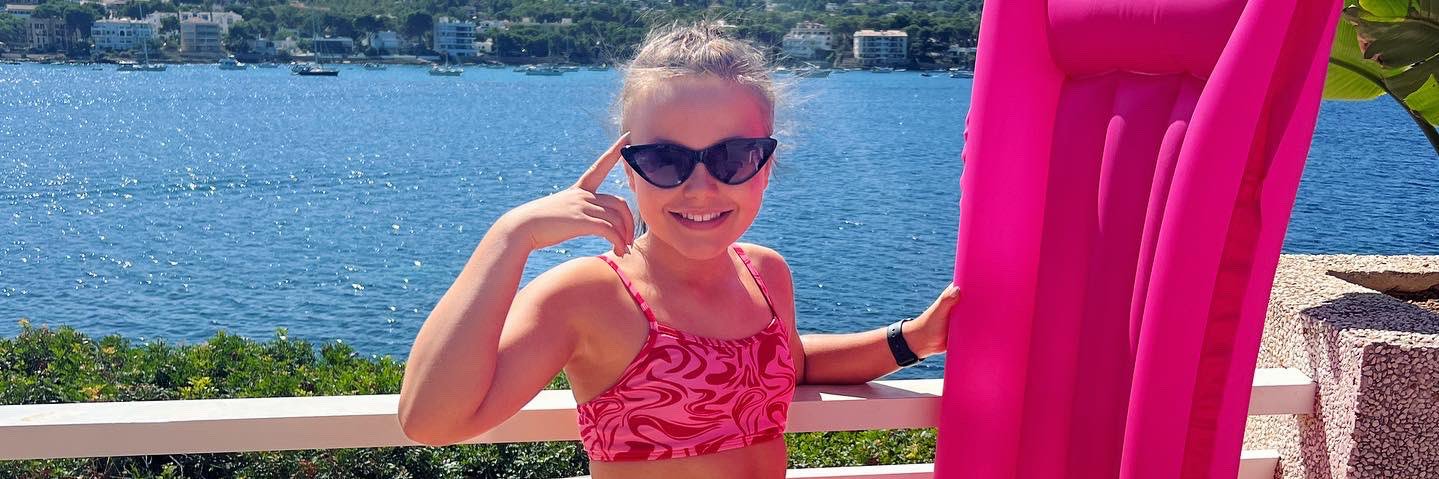 danielle_j123's profile banner image