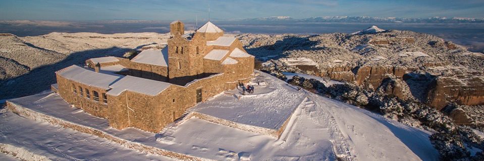 Joan Ventayol Arch banner