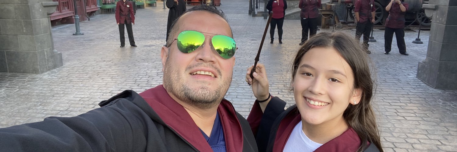 rayfloresf's profile banner image