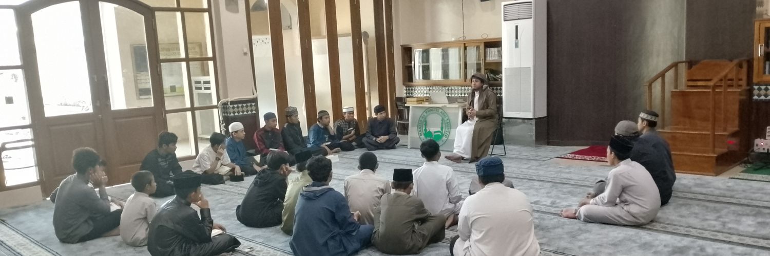 faqihuddin_mf's profile banner image