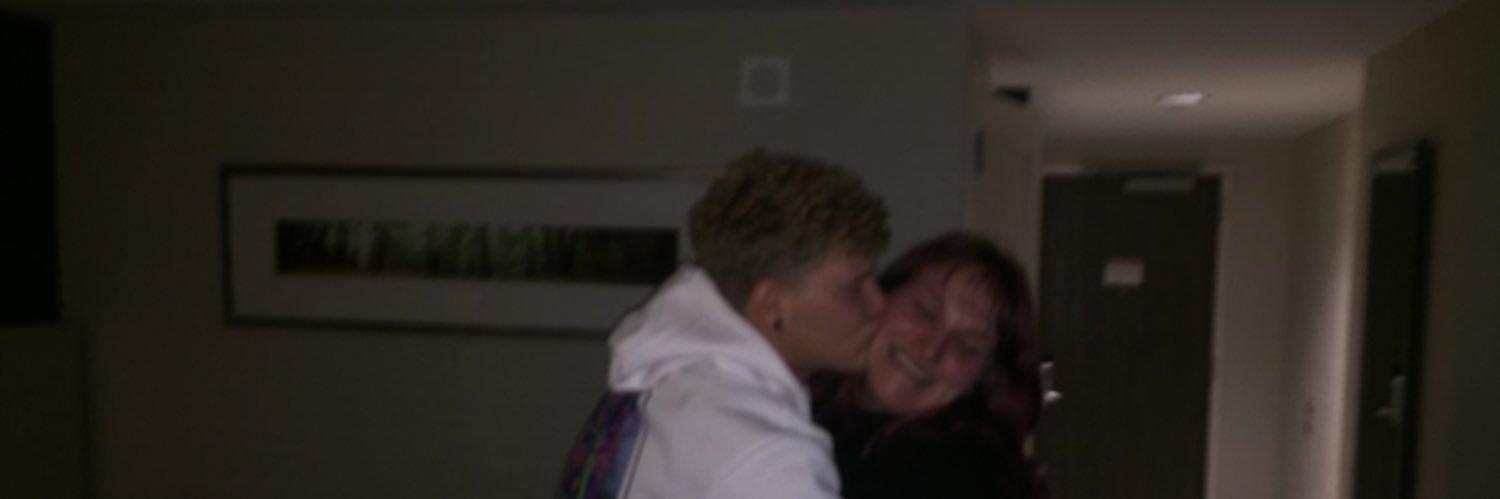 kmskenzz's profile banner image