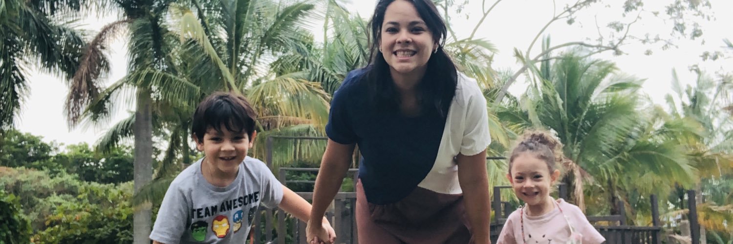anliu22's profile banner image