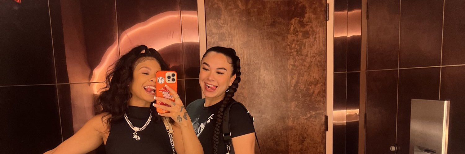 _stasiaaa's profile banner image