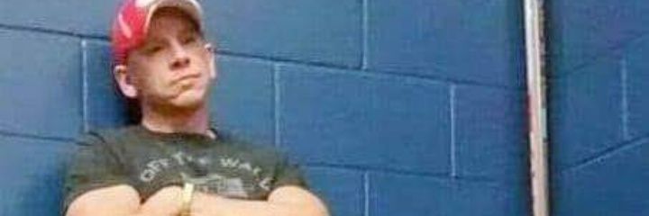 loose chin strap banner