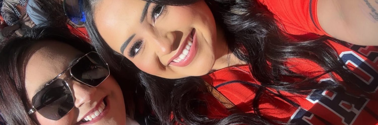 Mahcalaa's profile banner image