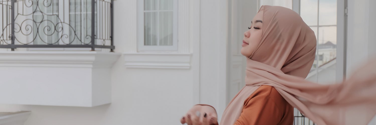 liszamryn's profile banner image