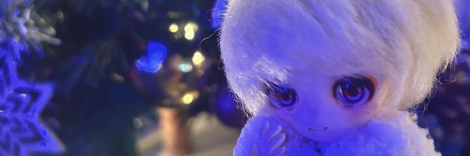 umsktu_u's profile banner image