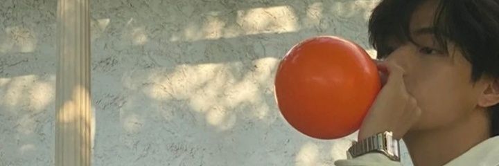 taeteself's profile banner image
