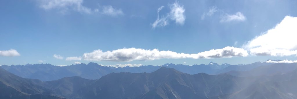 leamak1's profile banner image