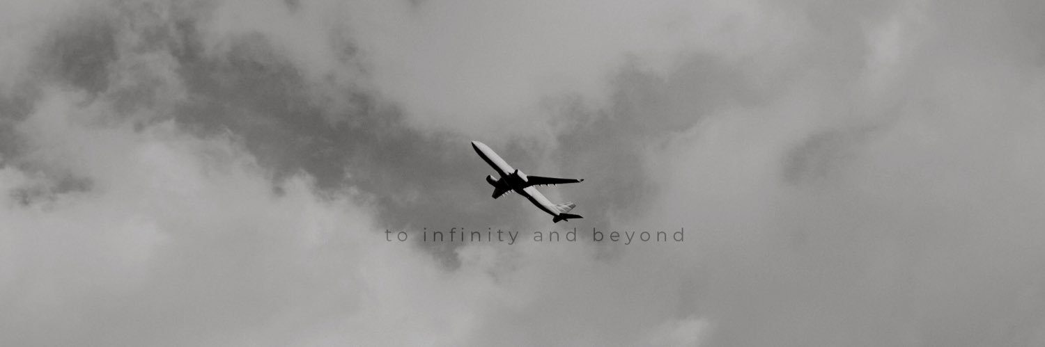 vinadelinaa's profile banner image