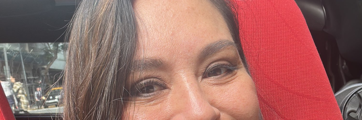 julietavd's profile banner image