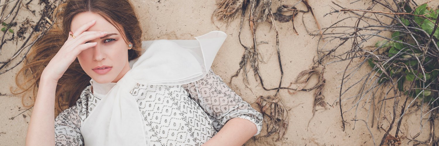 Select Studios banner