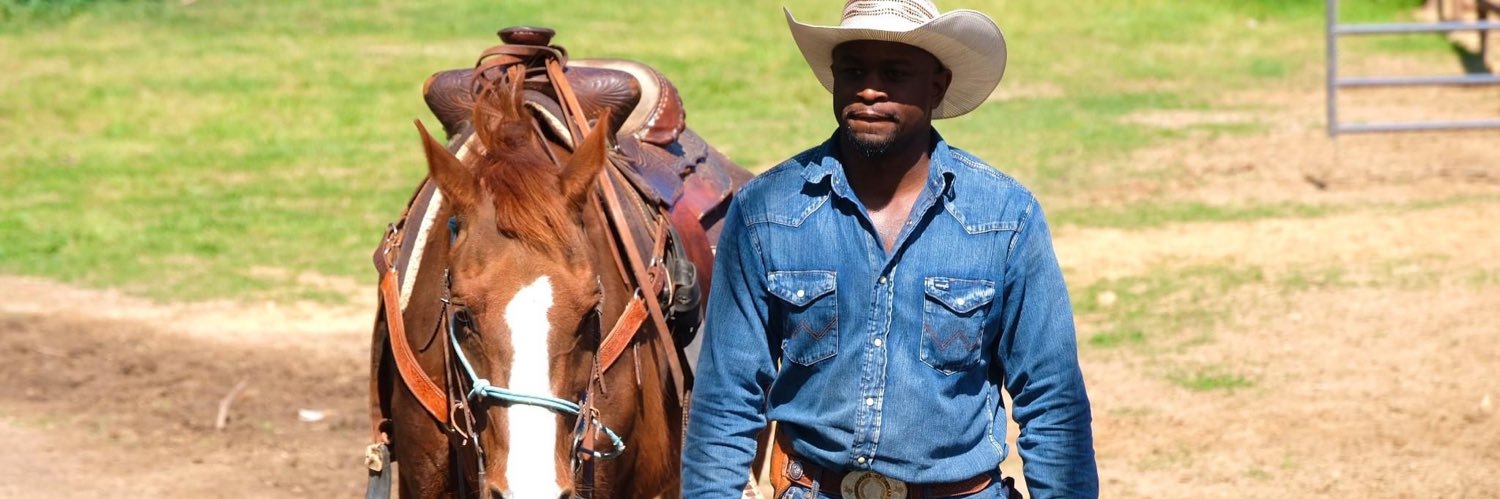 Coach Mark’Quis Frazier banner