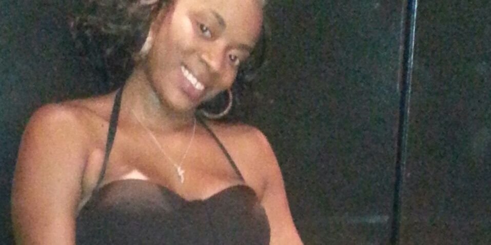 zeezeeaisha's profile banner image