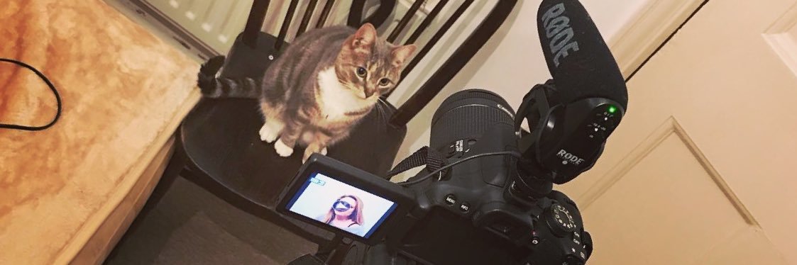 HollyDonovan89's profile banner image