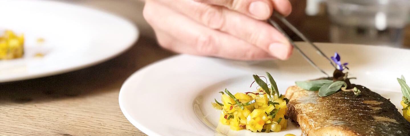 Chefdebbiethorpe banner