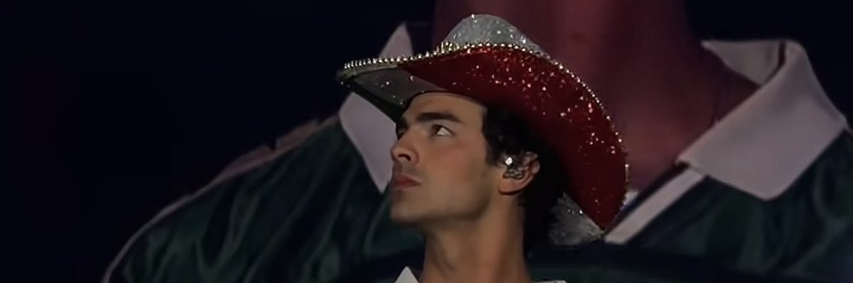 PauAmz's profile banner image