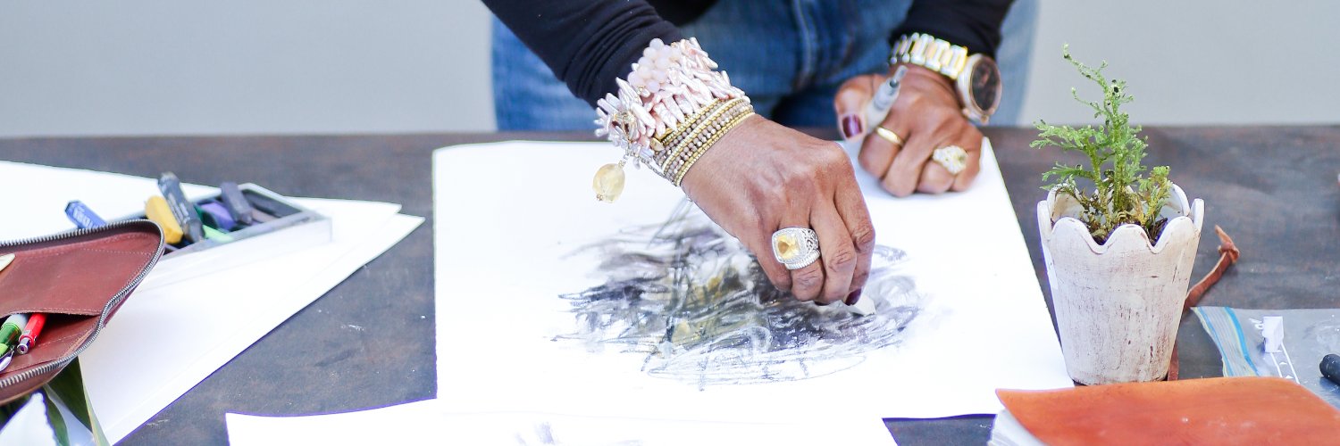 robynmcclendon's profile banner image