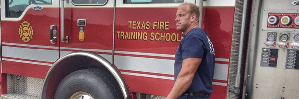 Showtime_33 Profile Banner