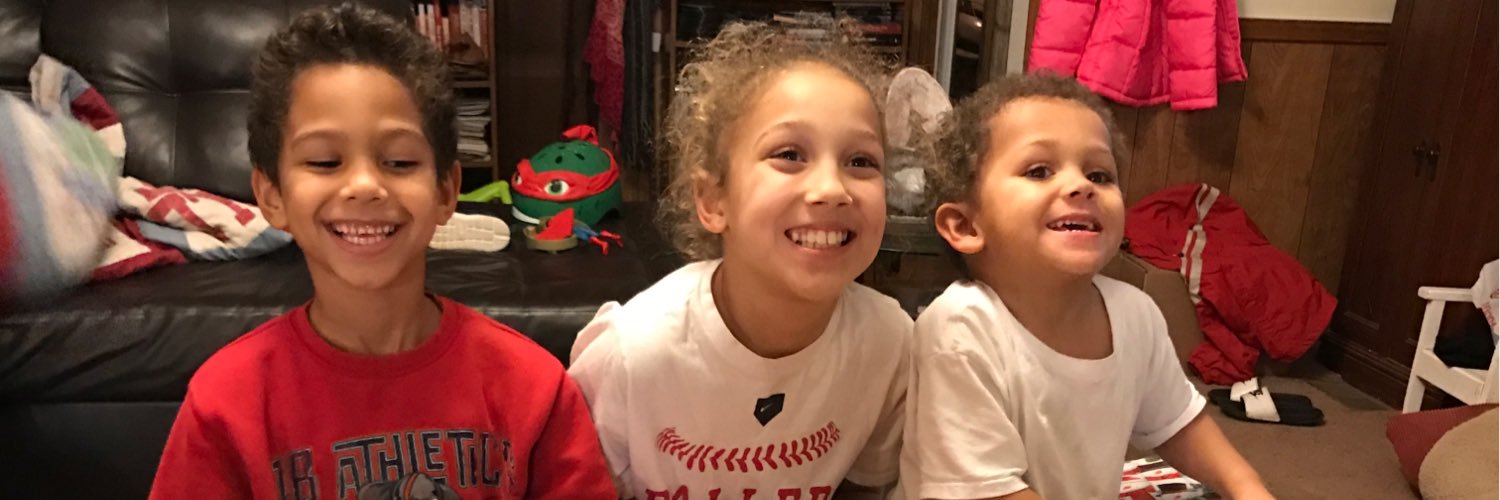 lauraleigh_22's profile banner image