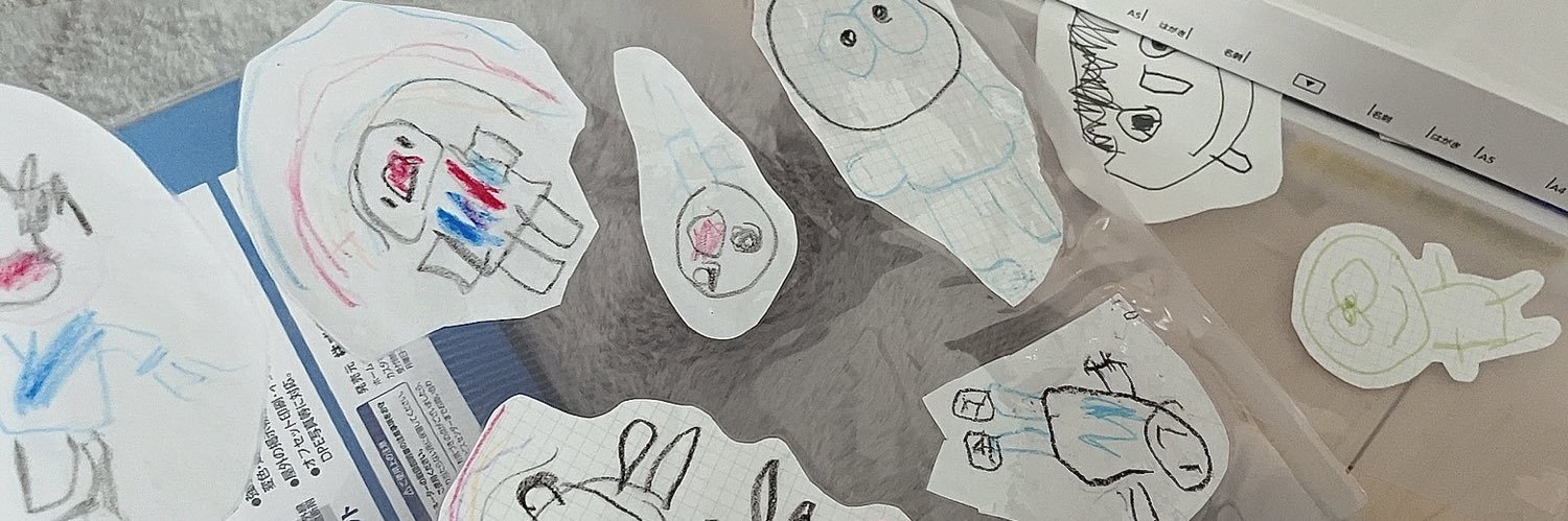 r_o_mg's profile banner image