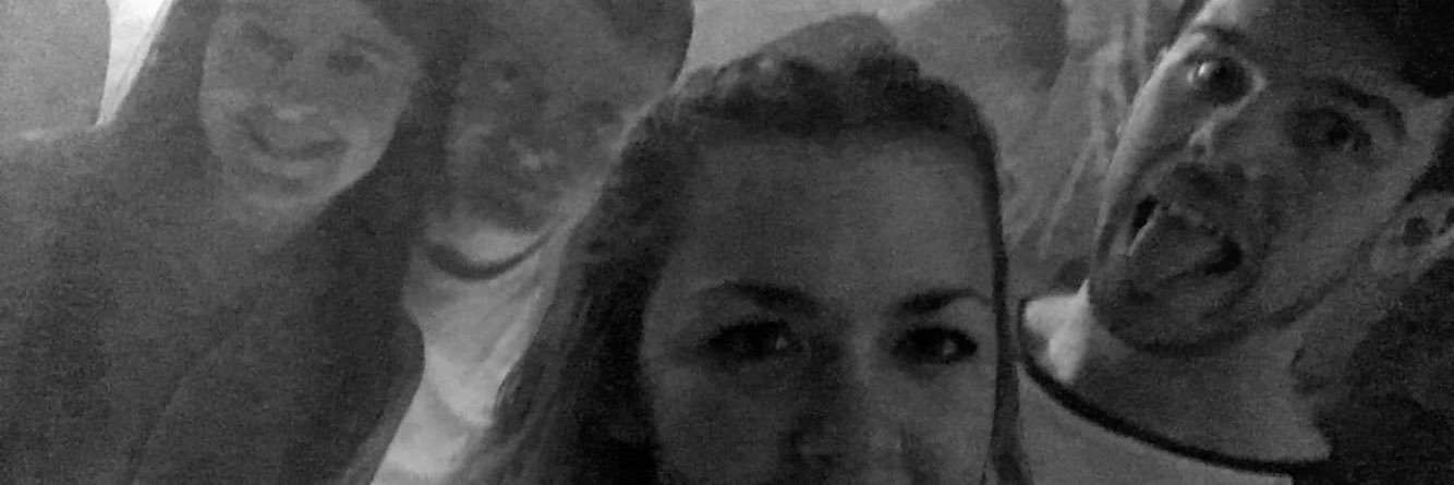 burgin_chlo's profile banner image